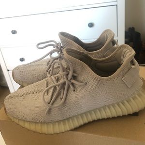 COPY - Adidas Yeezy Boost 350 V2 Butter Size 9